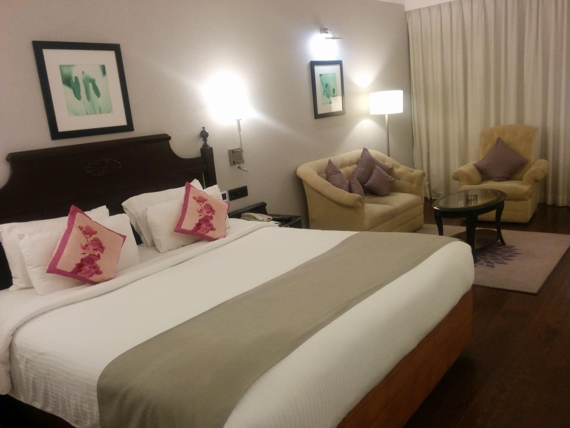 Hotel Royal Orchid Bangalore Eksteriør bilde