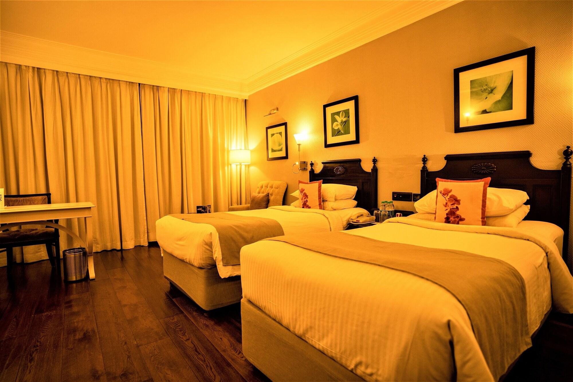 Hotel Royal Orchid Bangalore Eksteriør bilde