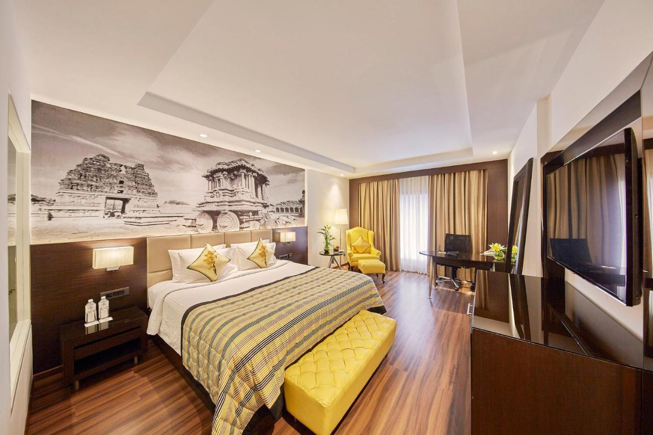Hotel Royal Orchid Bangalore Eksteriør bilde