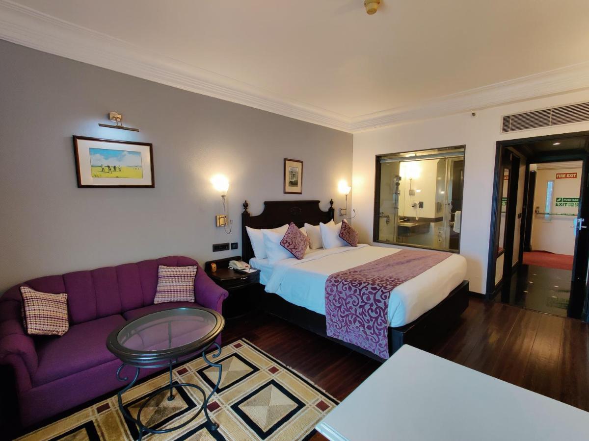 Hotel Royal Orchid Bangalore Eksteriør bilde
