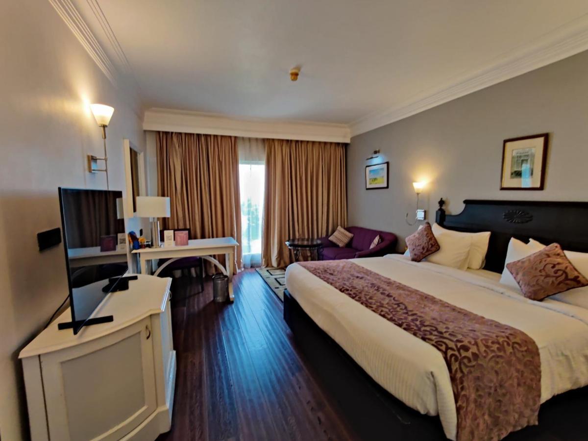 Hotel Royal Orchid Bangalore Eksteriør bilde