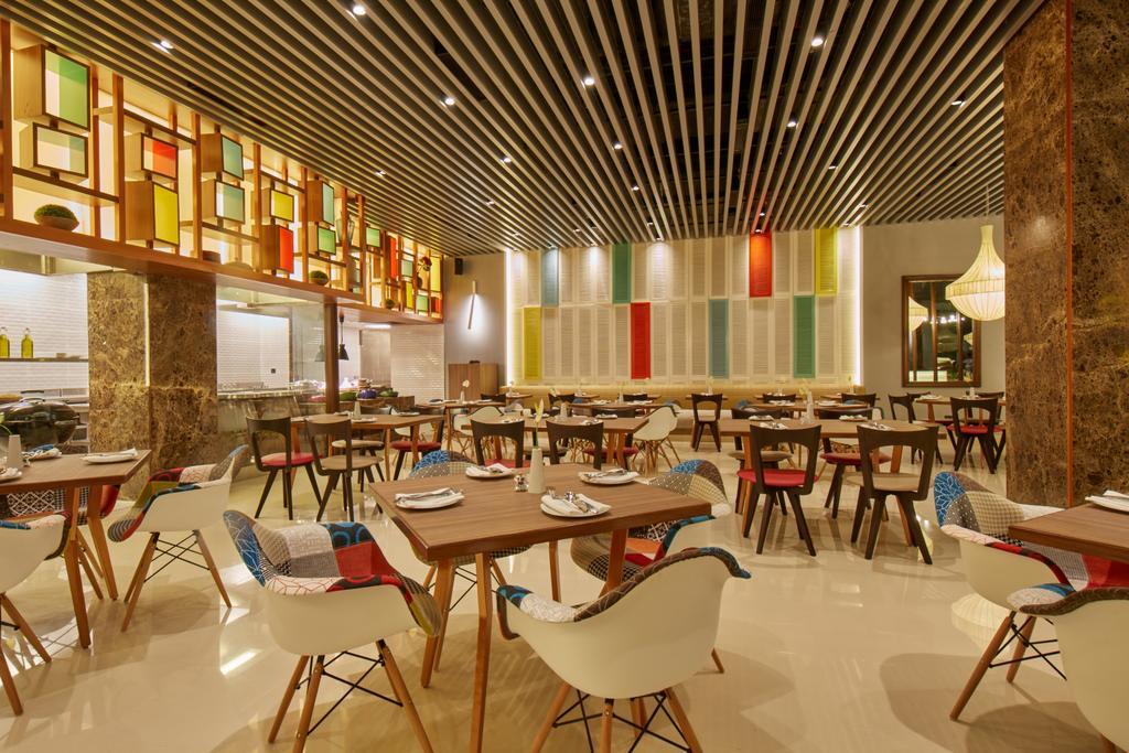 Hotel Royal Orchid Bangalore Eksteriør bilde